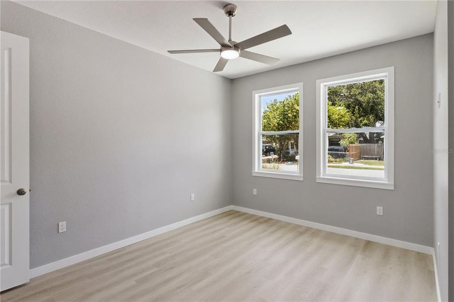 Spacious, unfurnished interior of a new home in , Gulfport (Image 19).