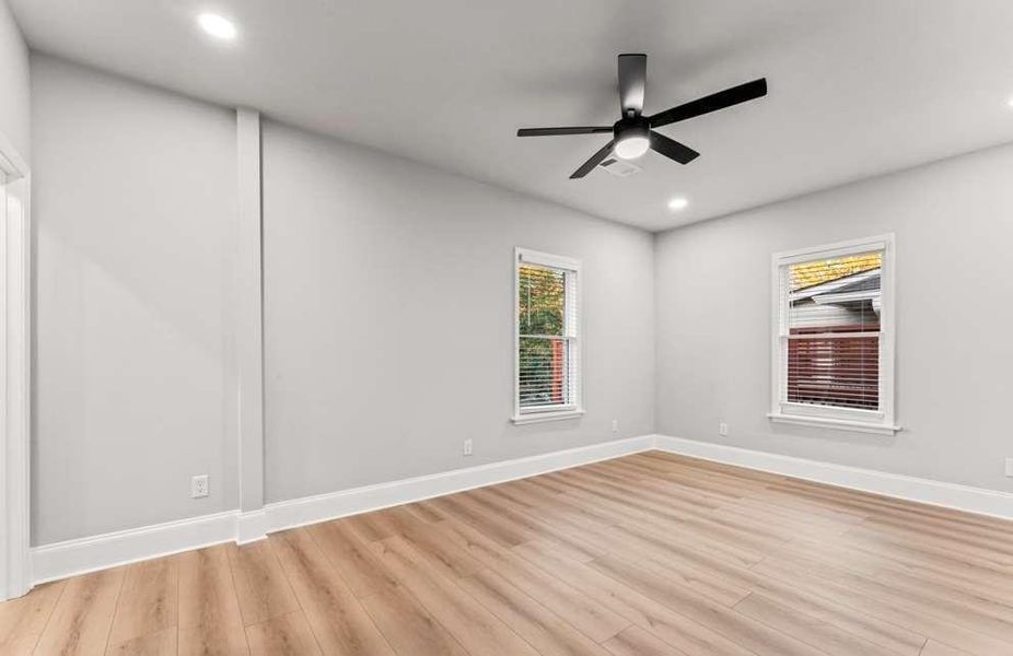Spacious, unfurnished interior of a new home in , Atlanta (Image 26).