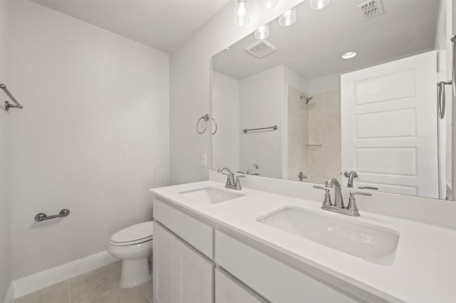 2705 Chambray- Bathroom-1 2705 Chambray- Bathroom-1