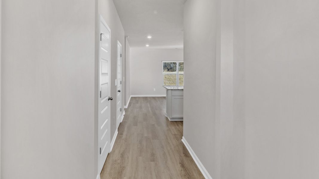 Spacious, unfurnished interior of a new home in Bailey Park, Fayetteville (Image 14).