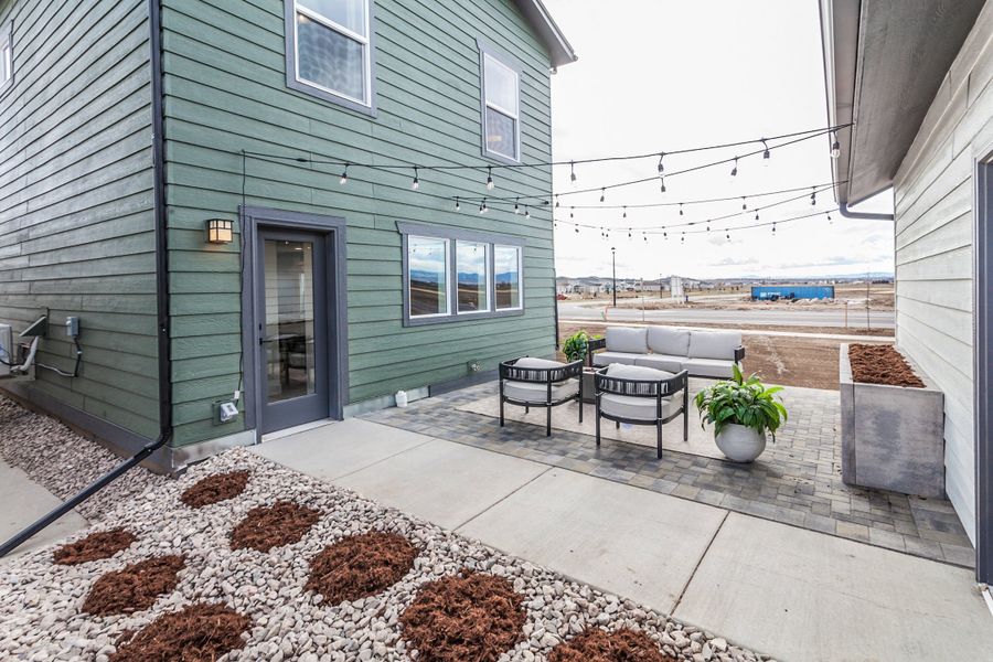 Representative exterior details of a home built from the Marigold by Hartford Homes in Prairie Song, Windsor (Image 28).