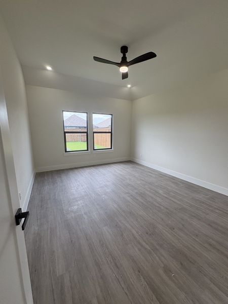 Spacious, unfurnished interior of a new home in Stillwater Lake Estates, Godley (Image 13). Spacious, unfurnished interior of a new home in Stillwater Lake Estates, Godley (Image 13).