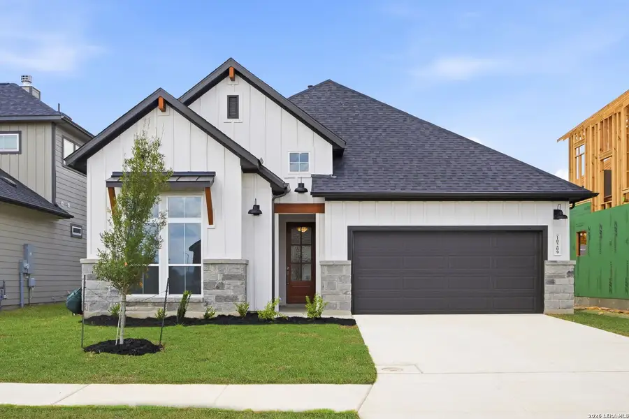 Front exterior of a new home in Rhine Valley, Schertz, TX, highlighting curb appeal (Image 1). Front exterior of a new home in Rhine Valley, Schertz, TX, highlighting curb appeal (Image 1).