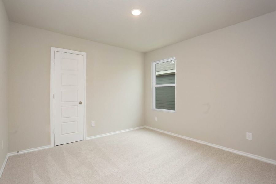 Representative unfurnished interior of a home built from the Parker Colony At Pinehurst by Brohn Homes in Colony at Pinehurst, Pinehurst (Image 22).
