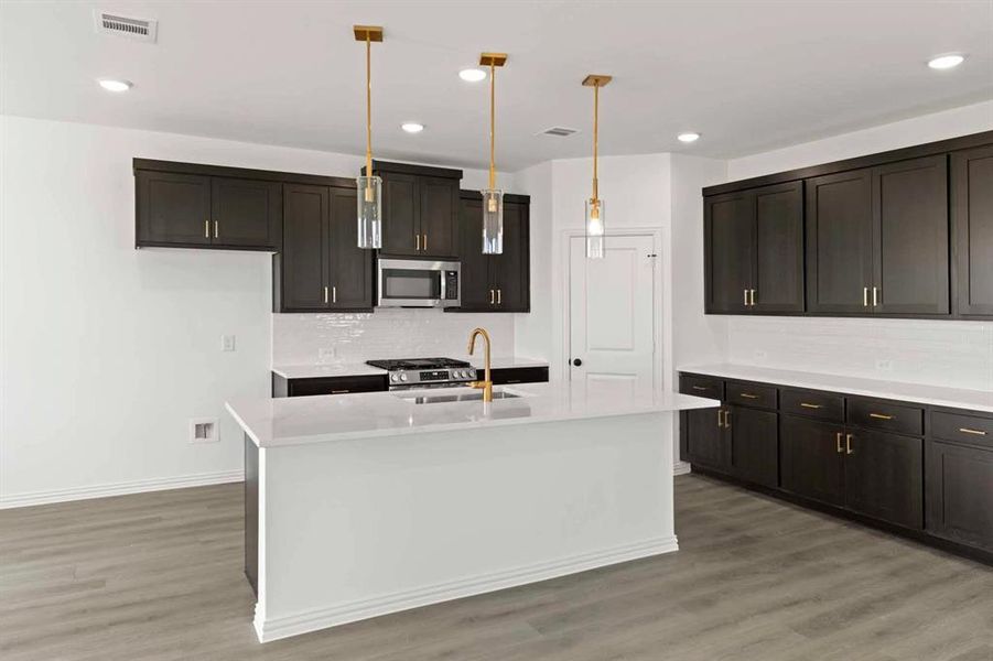 Furnished interior view inside a new home in Creekview Fossil Ridge, Pilot Point (Image 6).