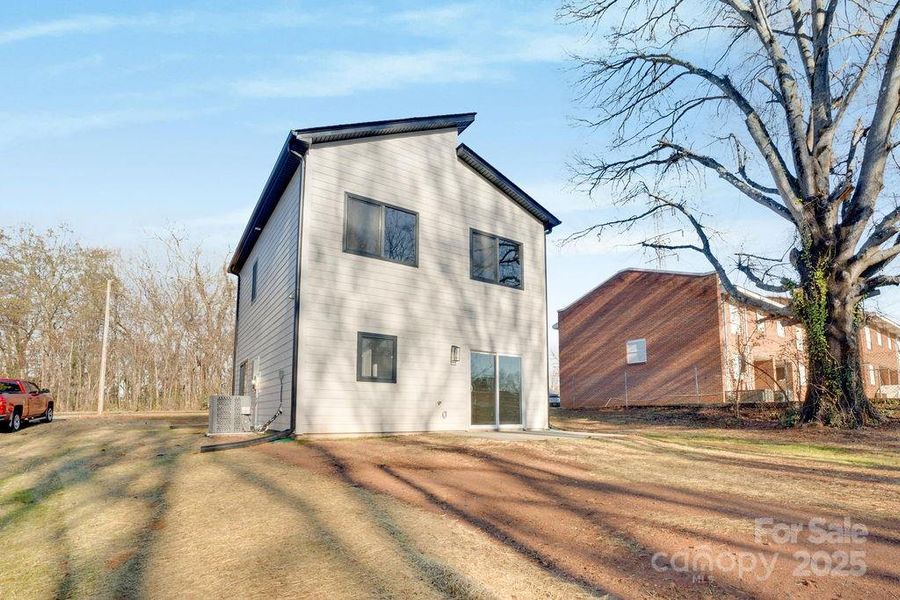 Exterior details and patio area of a home in , Lincolnton (Image 19).