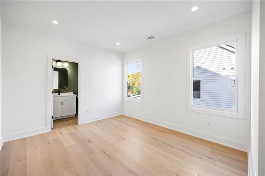 Spacious, unfurnished interior of a new home in , Chamblee (Image 21).