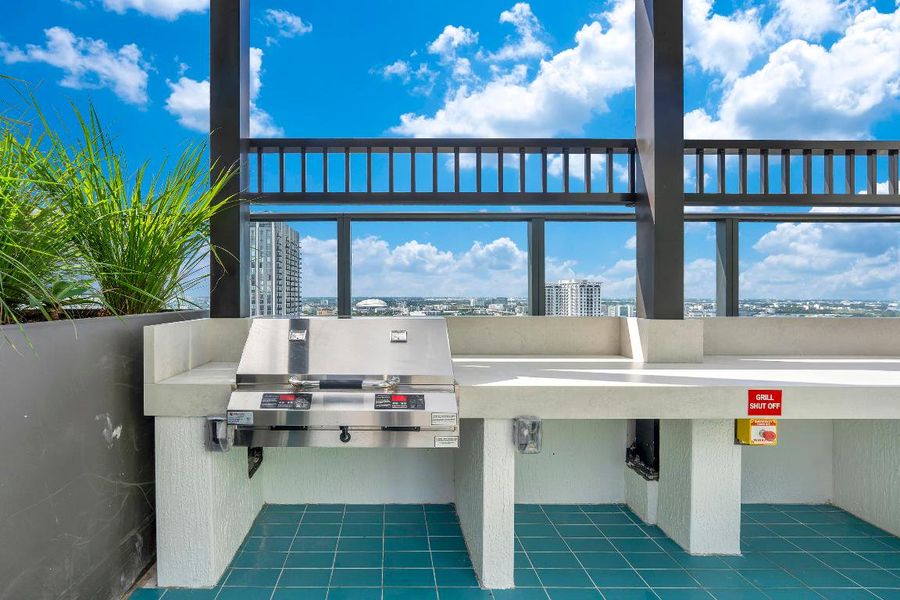 039_trevisuality_11_ne_6th_st_2201-39_24