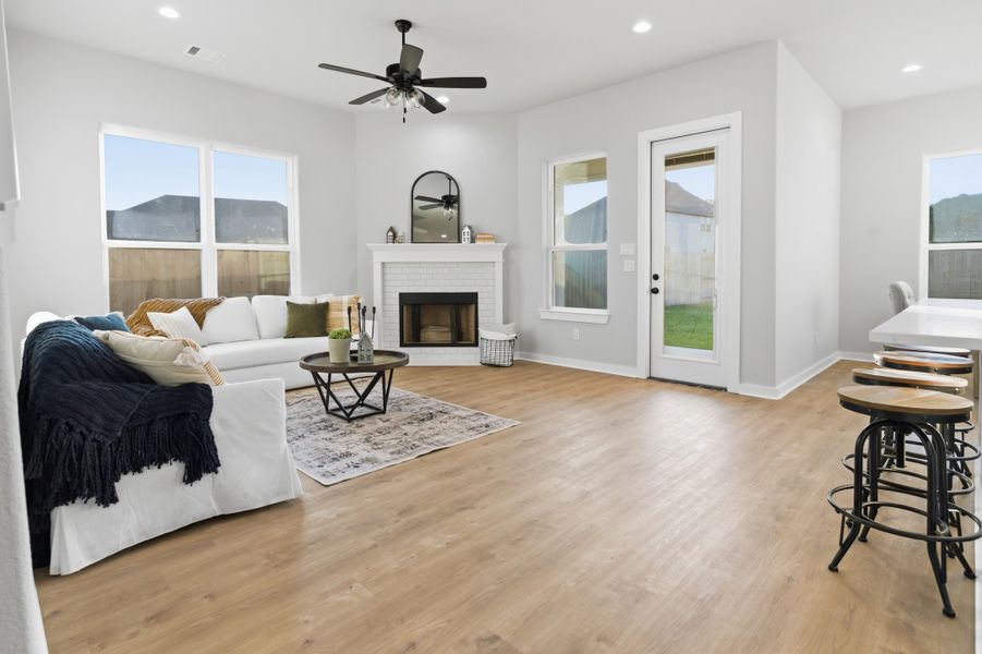 Furnished interior view inside a new home in Mission Ranch, College Station (Image 11).