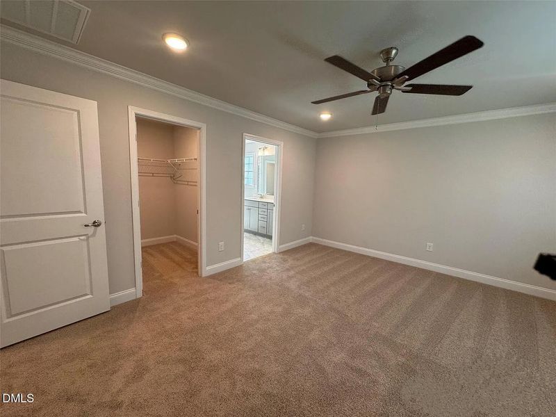 4348D5AA-8BA0-4A5E-BA2C-536114D8995F