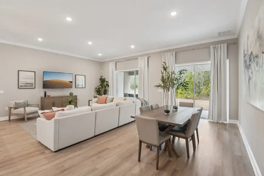 Furnished interior view inside a new home in Sugarmill Woods, Homosassa (Image 11).