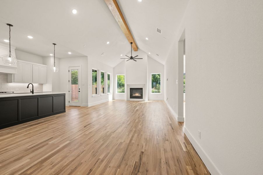 Spacious, unfurnished interior of a new home in Parks of Aledo, Aledo (Image 23).