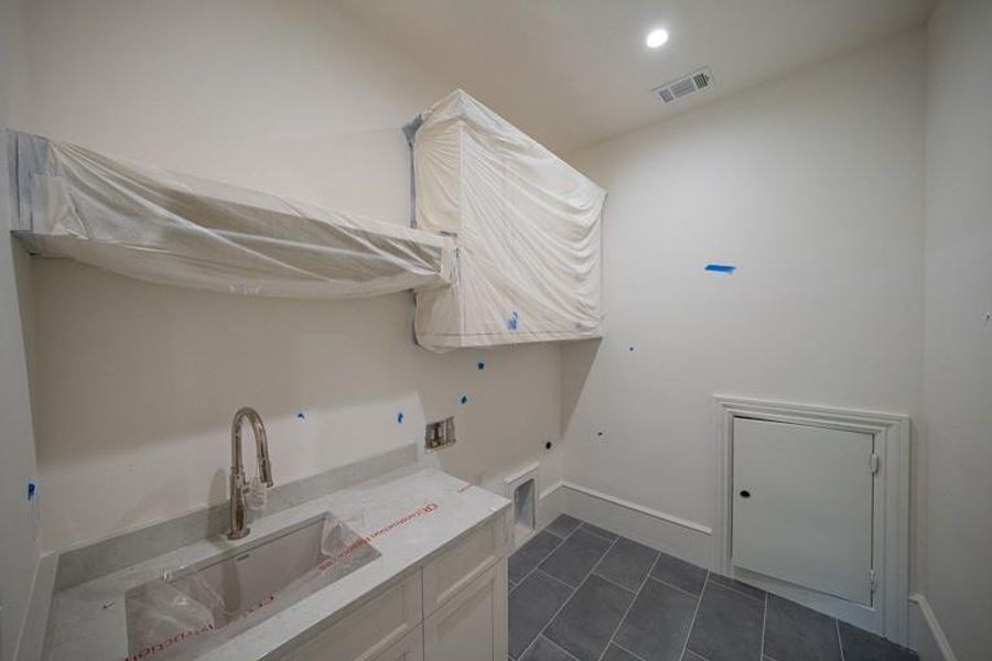 In-progress construction of a new home in Blue Heron Walk, Atlanta, GA (Image 22).