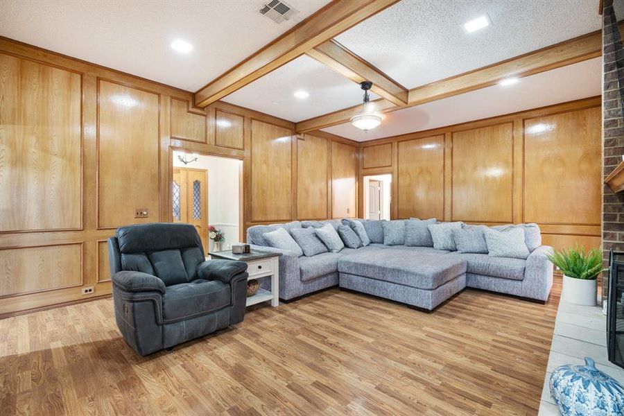 Furnished interior view inside a new home in , Reno (Image 4).