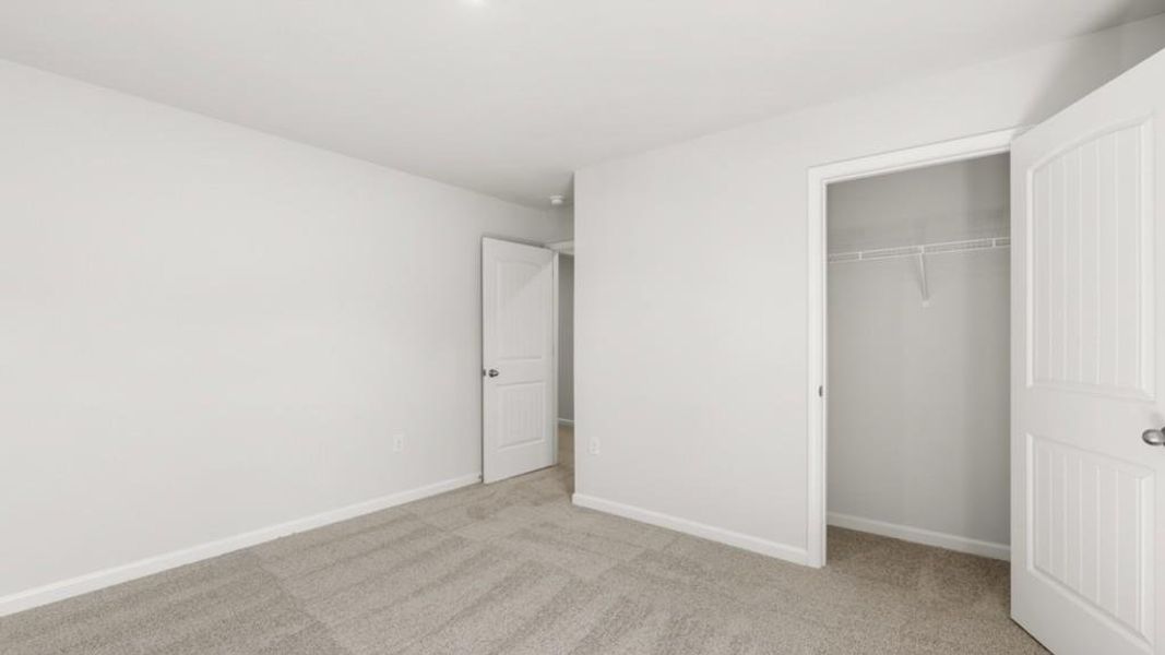 Spacious, unfurnished interior of a new home in Falcon Landing, Gainesville (Image 24). Spacious, unfurnished interior of a new home in Falcon Landing, Gainesville (Image 24).