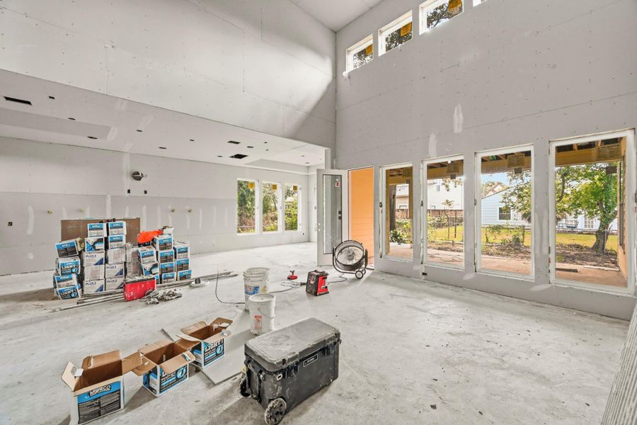 Incredible open-concept layout and natural light! Incredible open-concept layout and natural light!