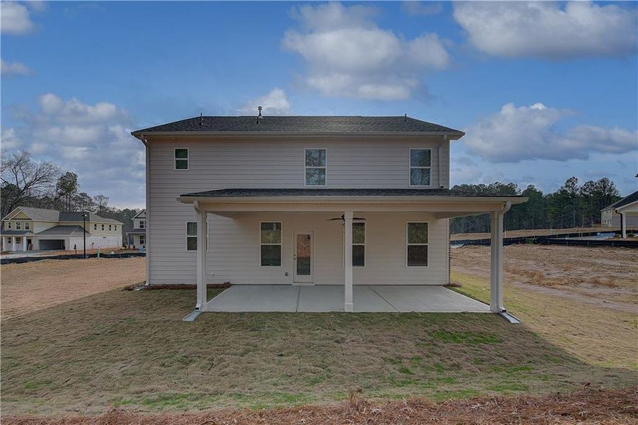 Exterior details and patio area of a home in Hamilton Lakes, Lawrenceville (Image 3). Exterior details and patio area of a home in Hamilton Lakes, Lawrenceville (Image 3).