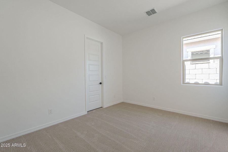 32-web-or-mls-Catalina-32 32-web-or-mls-Catalina-32