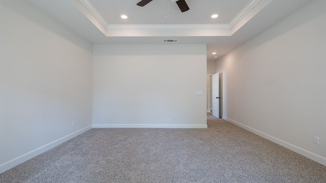 Spacious, unfurnished interior of a new home in Pine Dove Estates, Tallahassee (Image 12).