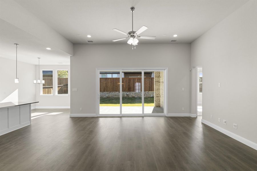 Representative unfurnished interior of a home built from the Diana - 70 ft Home Site by Rockwell Homes in Nelson Lake Estates, Rockwall (Image 50). Representative unfurnished interior of a home built from the Diana - 70 ft Home Site by Rockwell Homes in Nelson Lake Estates, Rockwall (Image 50).