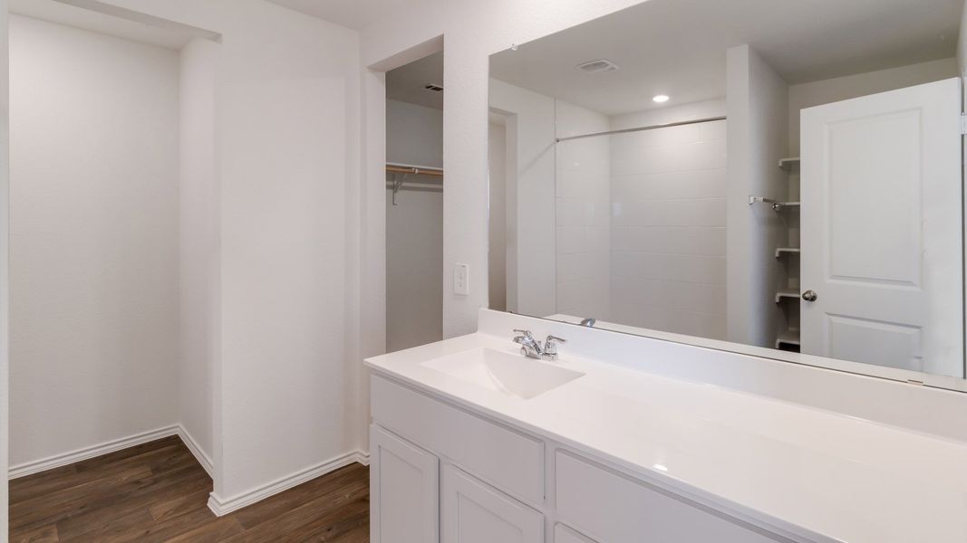 Representative furnished interior of a home built from the The Ivory by D.R. Horton in Marigold, Kyle (Image 5). Representative furnished interior of a home built from the The Ivory by D.R. Horton in Marigold, Kyle (Image 5).