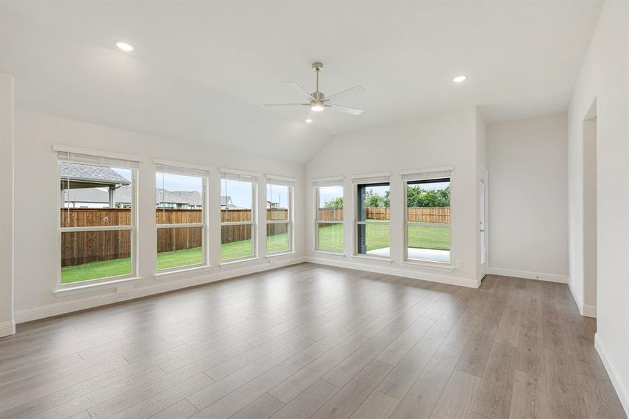 Spacious, unfurnished interior of a new home in Waterscape, Royse City (Image 23).