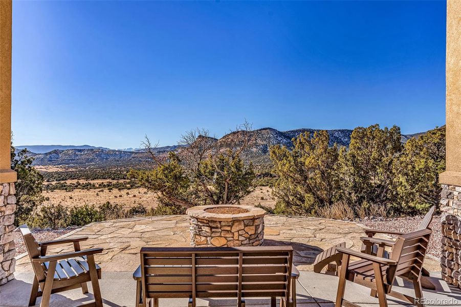 Image 49 of a home in . Image 49 of a home in .