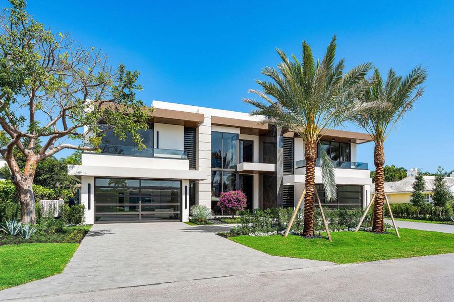 2172_West_Maya_Palm_Drive_01