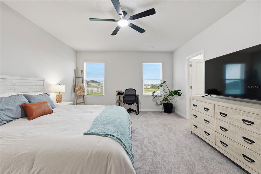 Furnished interior view inside a new home in Solera at Lakewood Ranch, Lakewood Ranch (Image 57). Furnished interior view inside a new home in Solera at Lakewood Ranch, Lakewood Ranch (Image 57).