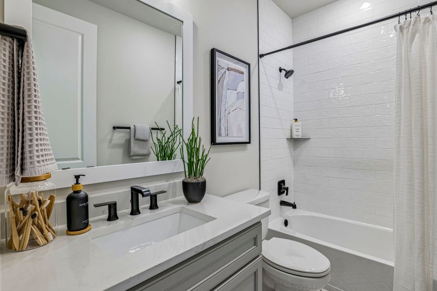 Representative furnished interior of a home built from the 4062 by Risewell Homes in Bluff Haven, Georgetown (Image 27).