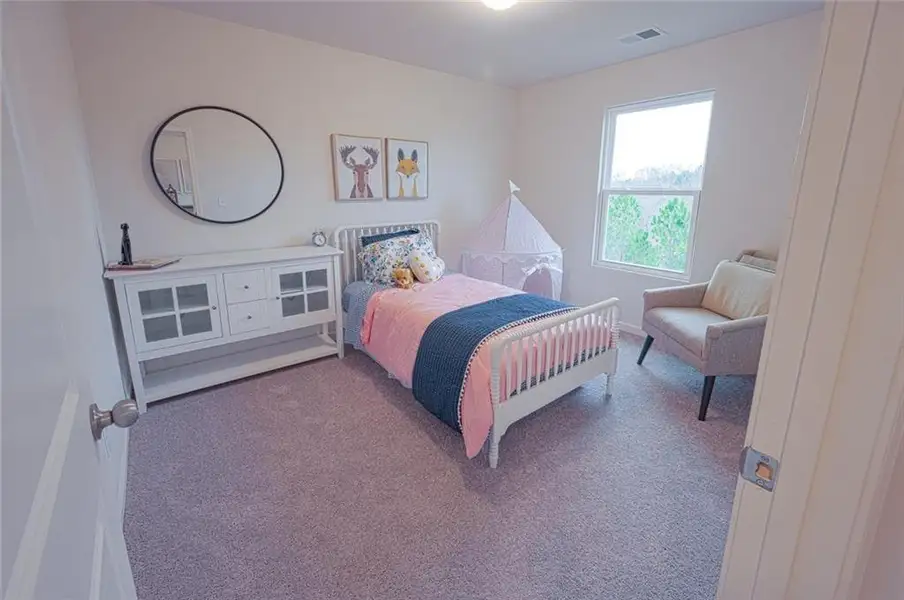 Furnished interior view inside a new home in Kinsale, Macon (Image 13).
