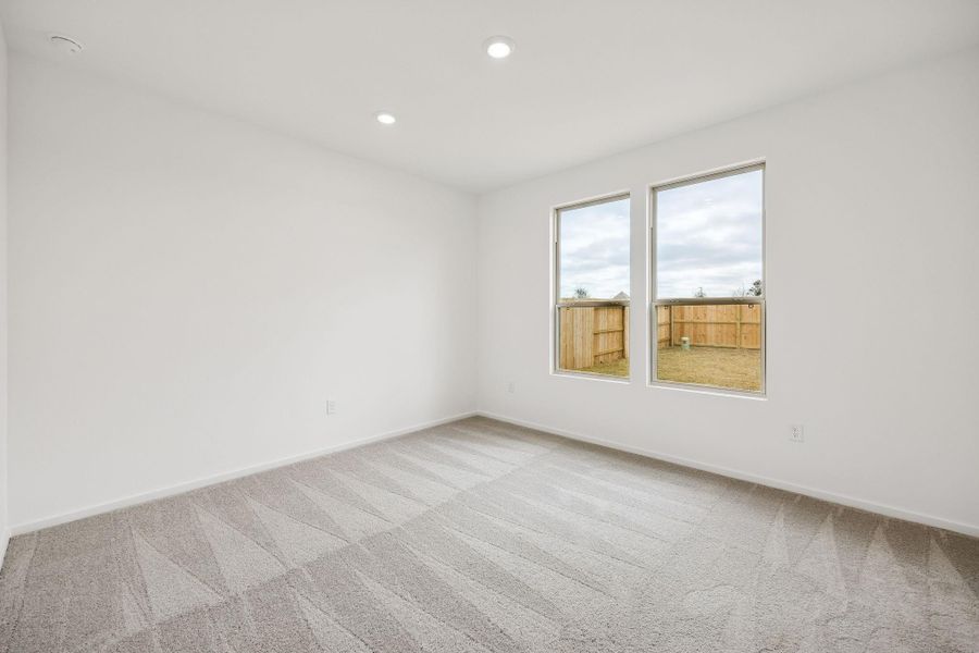 Spacious, unfurnished interior of a new home in Crosby Farms, Crosby (Image 31).