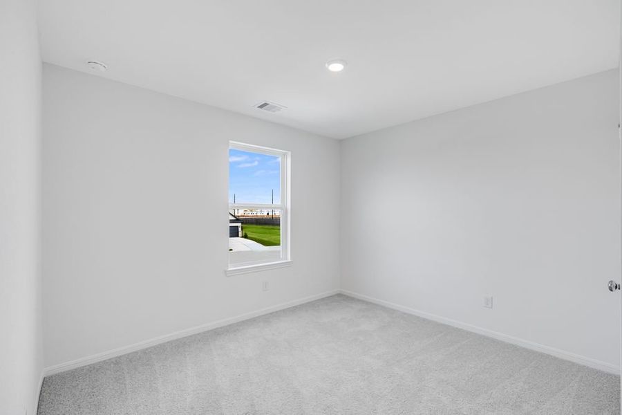 Spacious, unfurnished interior of a new home in Brookewater 45s, Rosenberg (Image 26).