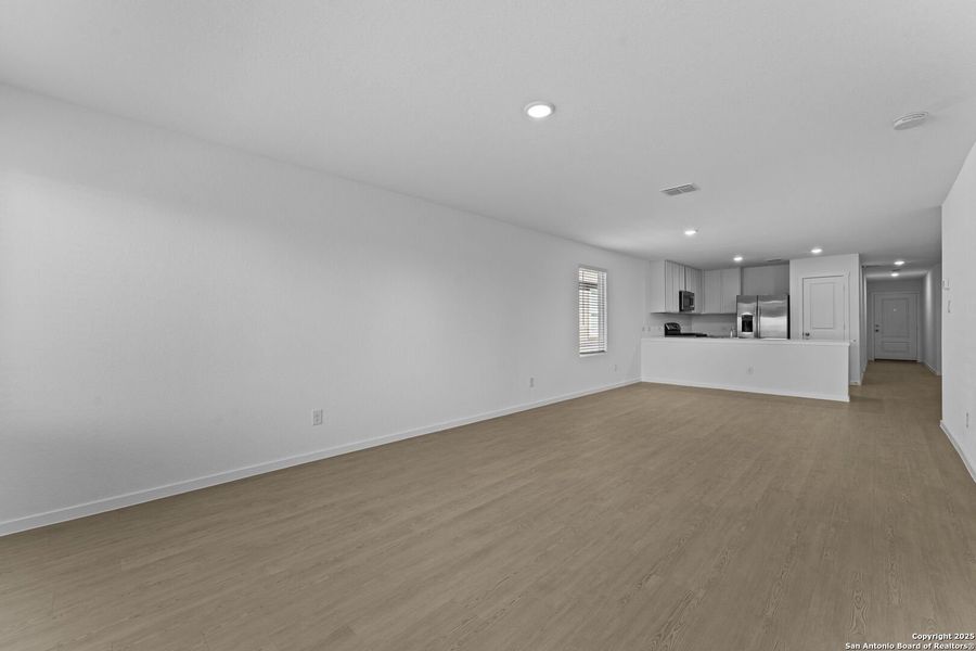 Spacious, unfurnished interior of a new home in Torian Village: Stonehill Collection, San Antonio (Image 17). Spacious, unfurnished interior of a new home in Torian Village: Stonehill Collection, San Antonio (Image 17).