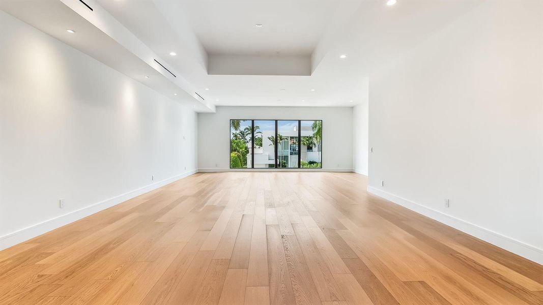 Club Room/Home Theater/Golf Simulator