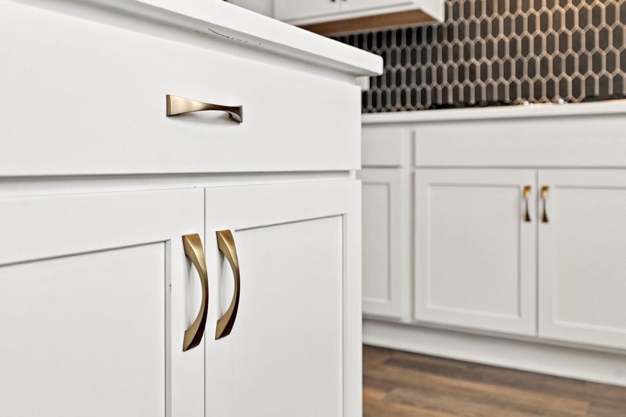 Close-up of interior finishes inside a home in Allen Park, Raleigh (Image 12).