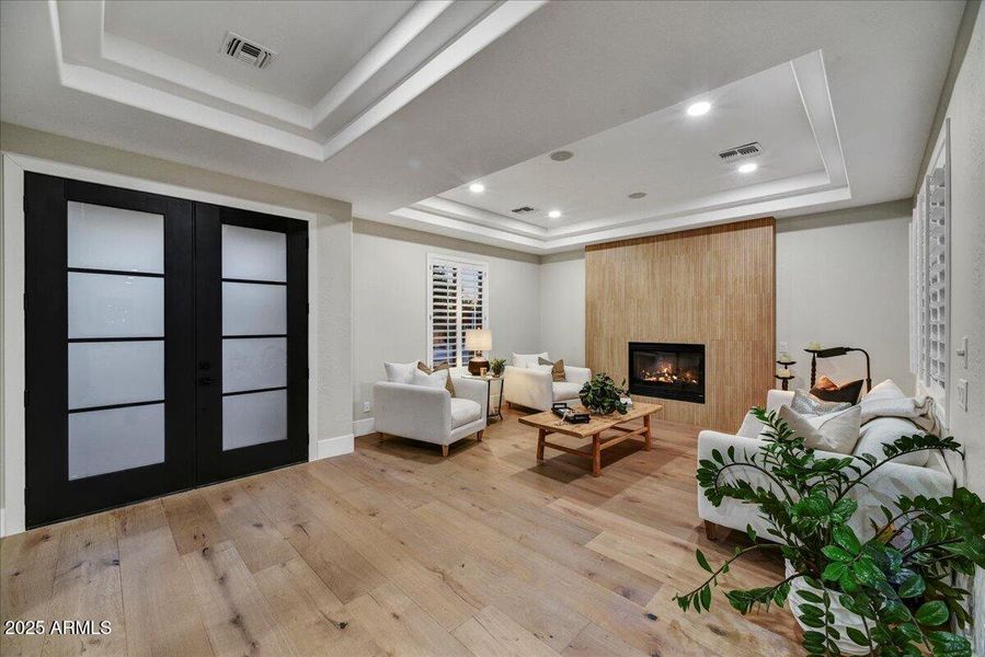 Living room, large double door entry