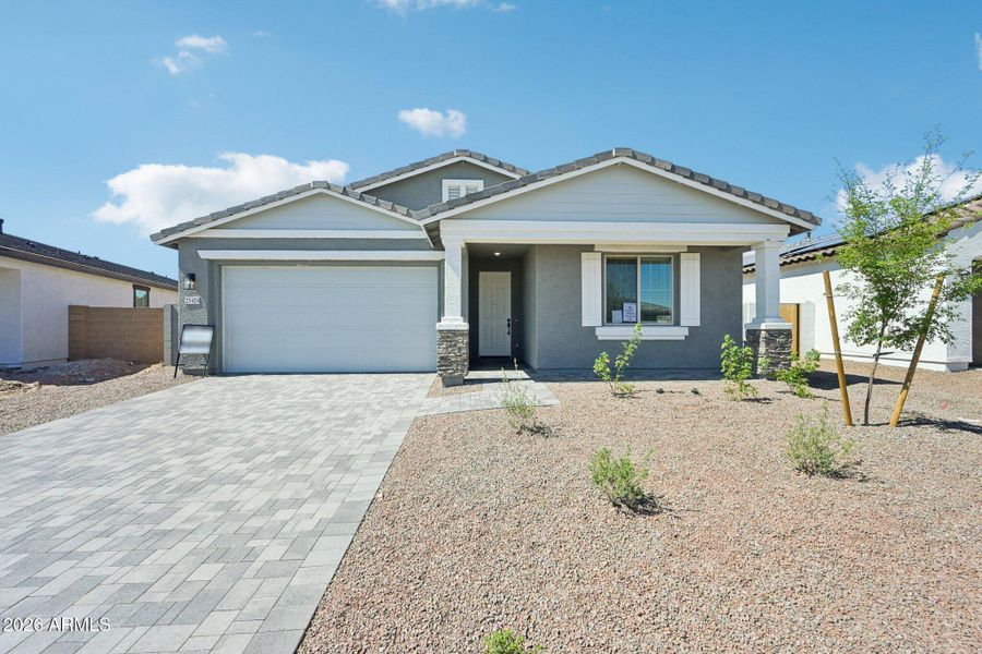 1-web-or-mls-77th Dr-S1403-002