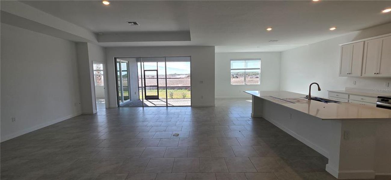 Spacious, unfurnished interior of a new home in Rye Ranch: Manor Homes, Parrish (Image 15).