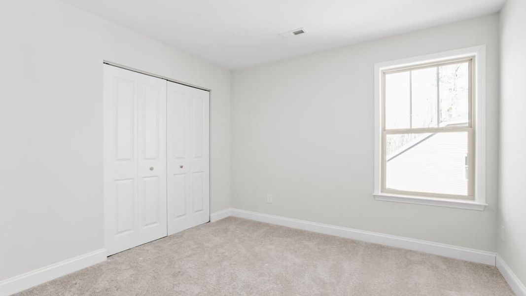 Spacious, unfurnished interior of a new home in Pine Lake Estates, Anderson (Image 22).
