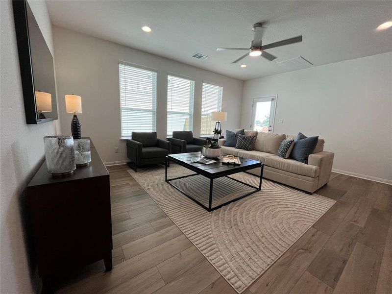 Same floorplan but 5307 Bruno