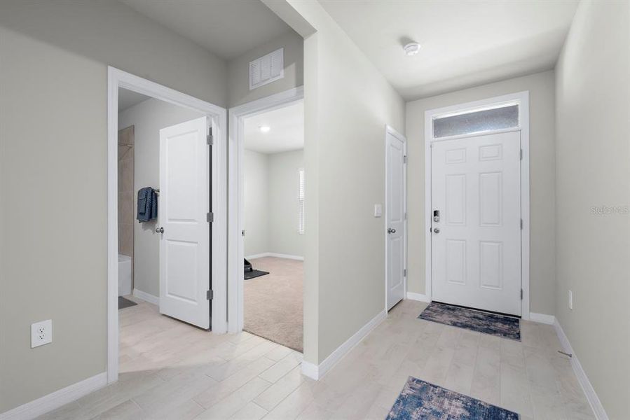 Spacious, unfurnished interior of a new home in , Port Charlotte (Image 23).
