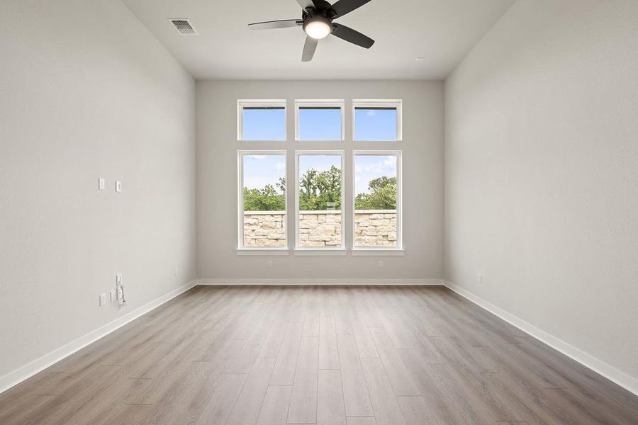 Spacious, unfurnished interior of a new home in Lagos Reserve, Manor (Image 31).