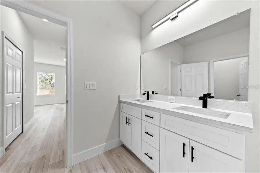 Furnished interior view inside a new home in , Ocala (Image 11).