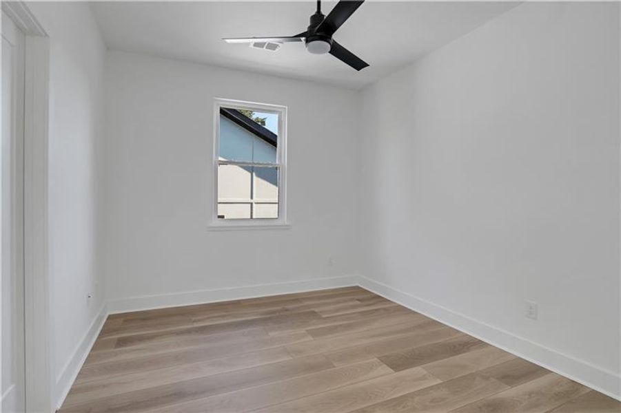 Spacious, unfurnished interior of a new home in , Scottdale (Image 50).