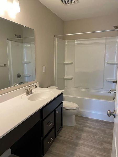 Furnished interior view inside a new home in Crossvine Estates, Braselton (Image 6).