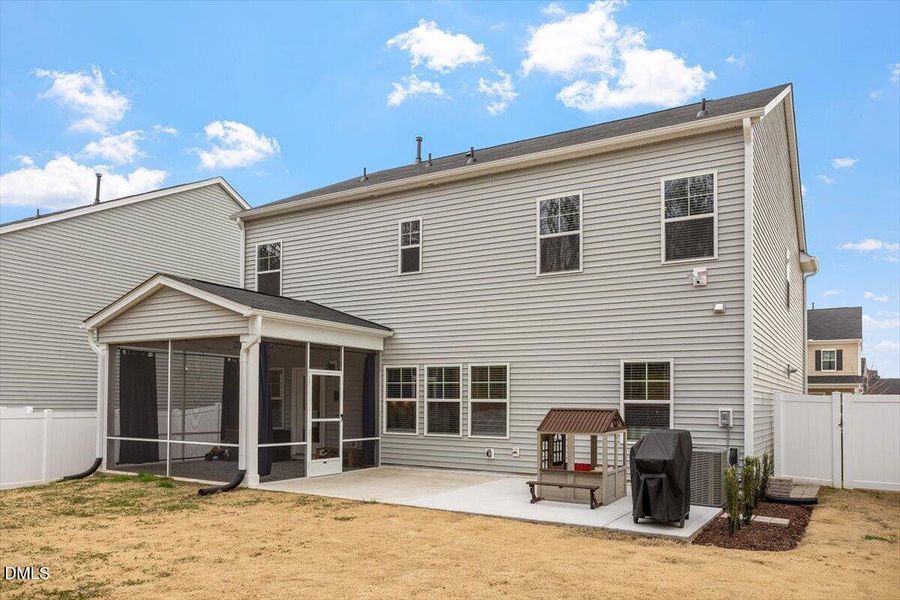 4038 Front Runner Dr. 4038 Front Runner Dr.