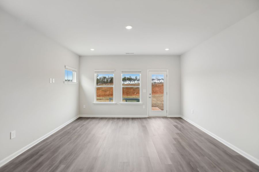 Spacious, unfurnished interior of a new home in Manning Mill, Adairsville (Image 10). Spacious, unfurnished interior of a new home in Manning Mill, Adairsville (Image 10).