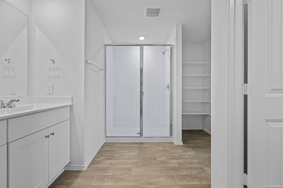 Furnished interior view inside a new home in Arroyo Ranch, Seguin (Image 7). Furnished interior view inside a new home in Arroyo Ranch, Seguin (Image 7).
