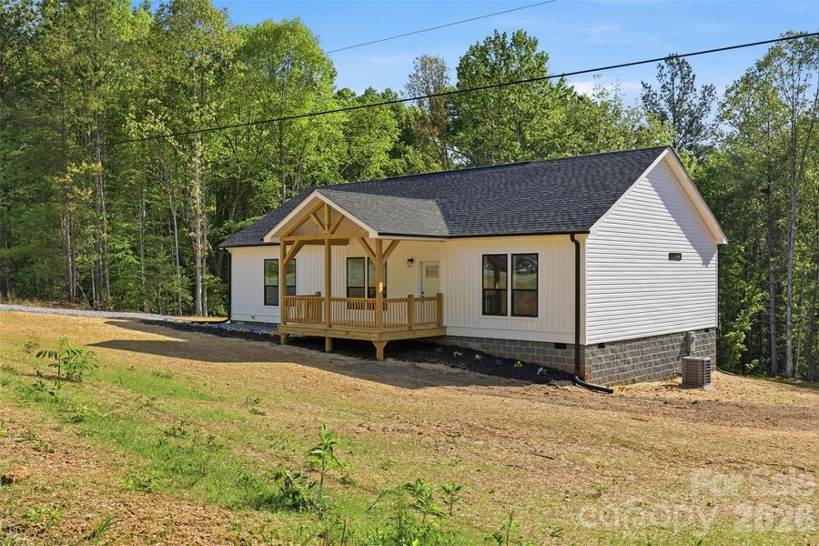 Exterior details and patio area of a home in , Taylorsville (Image 22).